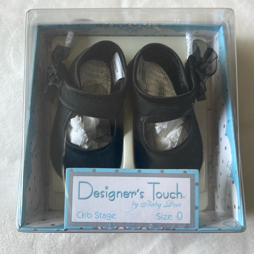 Designer’s Touch by Baby Deer Crib Shoes